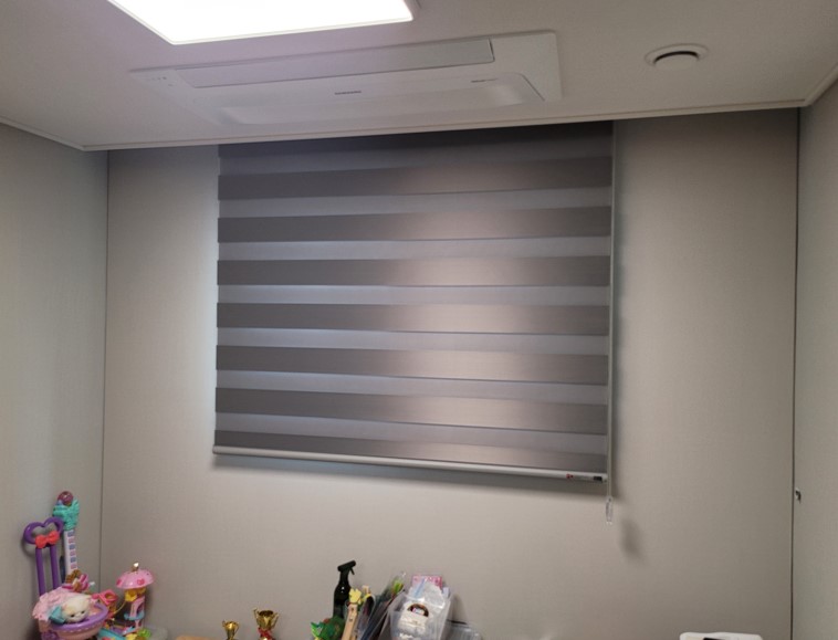 방 창틀 맞춤 내추럴 우드 블라인드